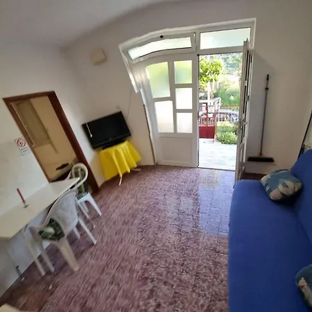 Vido Apartment *